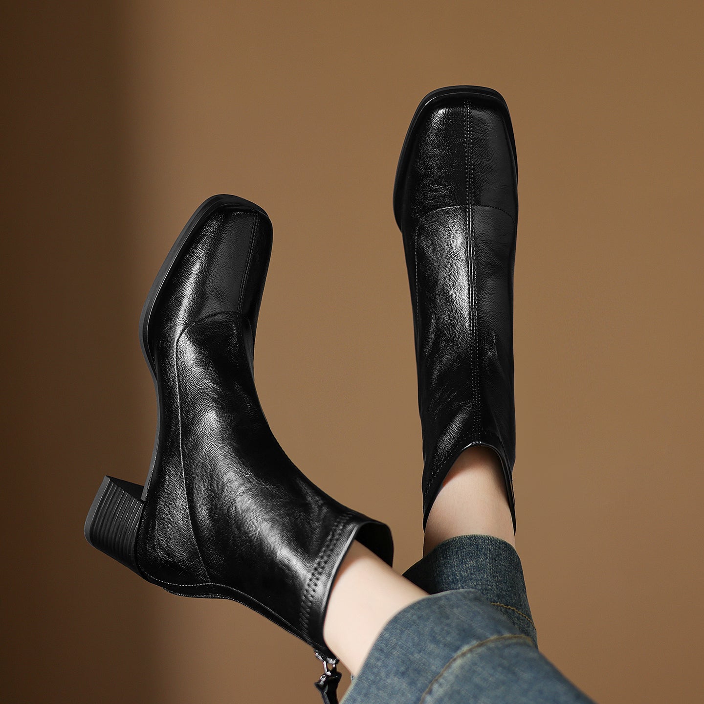 [Moloershow] 벨라 스퀘어토 스판 5cm 슬림핏 앵클부츠 (기본/기모)