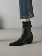 [Moloershow] 엘리나 양가죽 포인티드토 슬림핏 백지퍼 앵클부츠 (6.5cm)