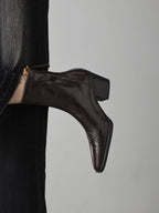 [Moloershow] 엘리나 양가죽 포인티드토 슬림핏 백지퍼 앵클부츠 (6.5cm)