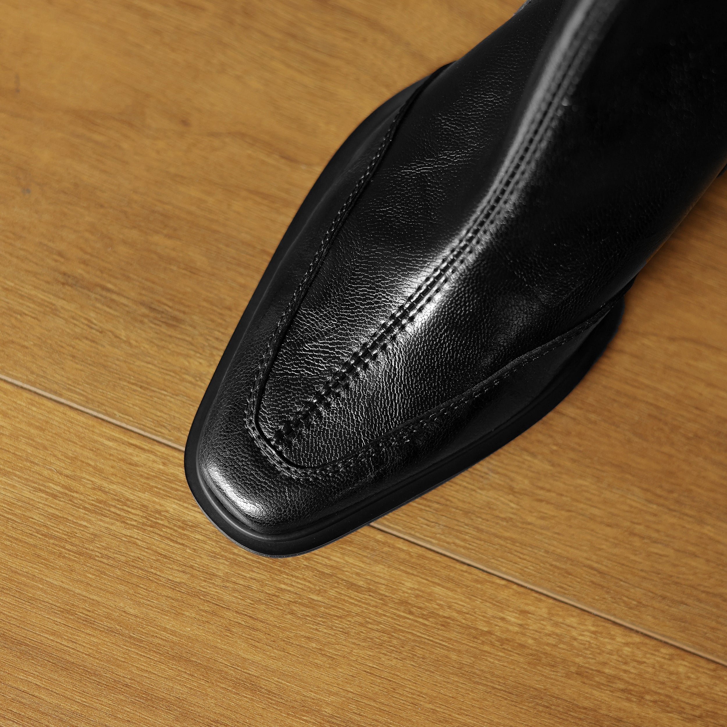 [Moloershow] 이사벨라 수제 양가죽 스퀘어토 7.5cm 고굽 부츠