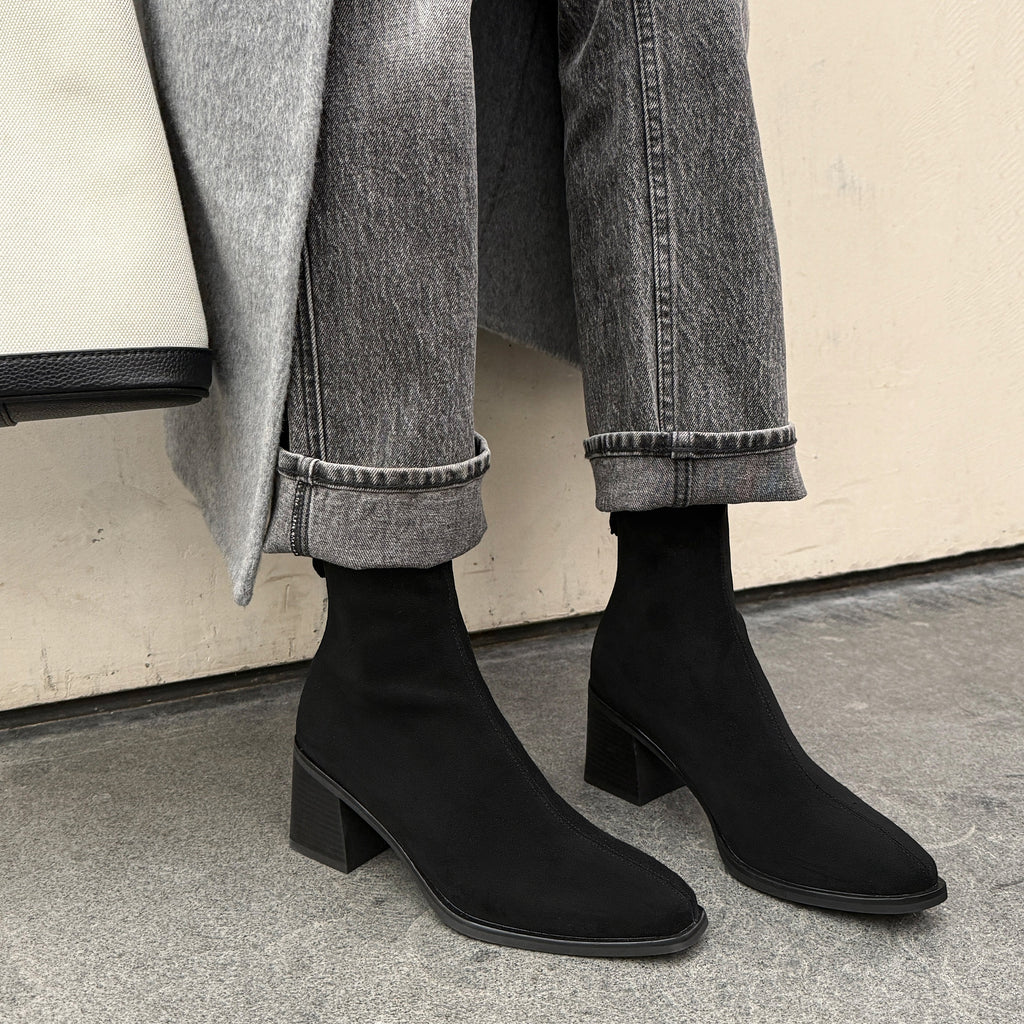 [Moloershow] 카이아 스웨이드 스퀘어토 6.5cm 스판 슬림핏 부츠