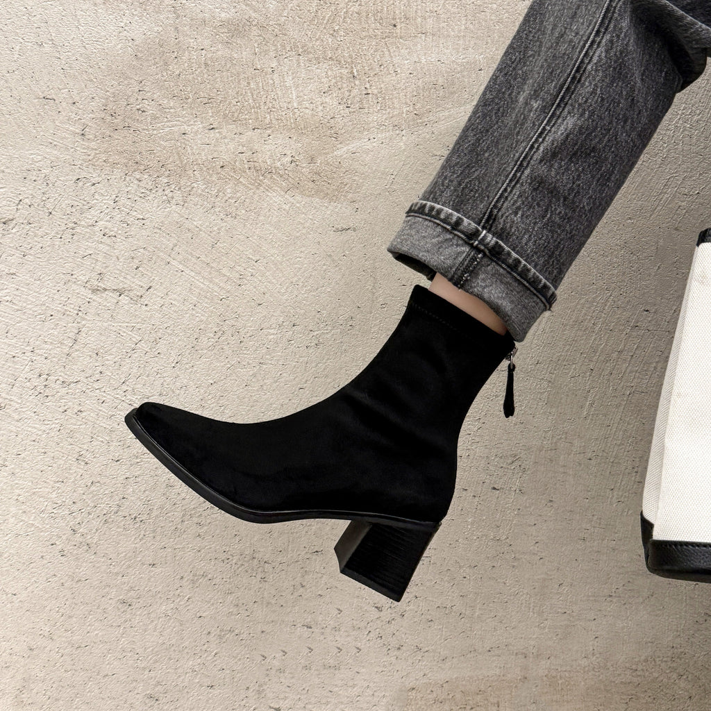 [Moloershow] 카이아 스웨이드 스퀘어토 6.5cm 스판 슬림핏 부츠