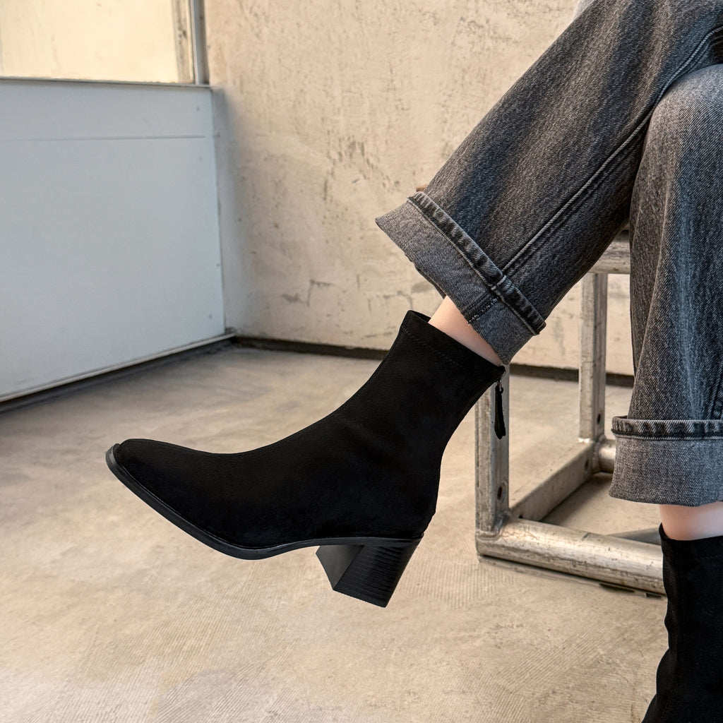 [Moloershow] 카이아 스웨이드 스퀘어토 6.5cm 스판 슬림핏 부츠