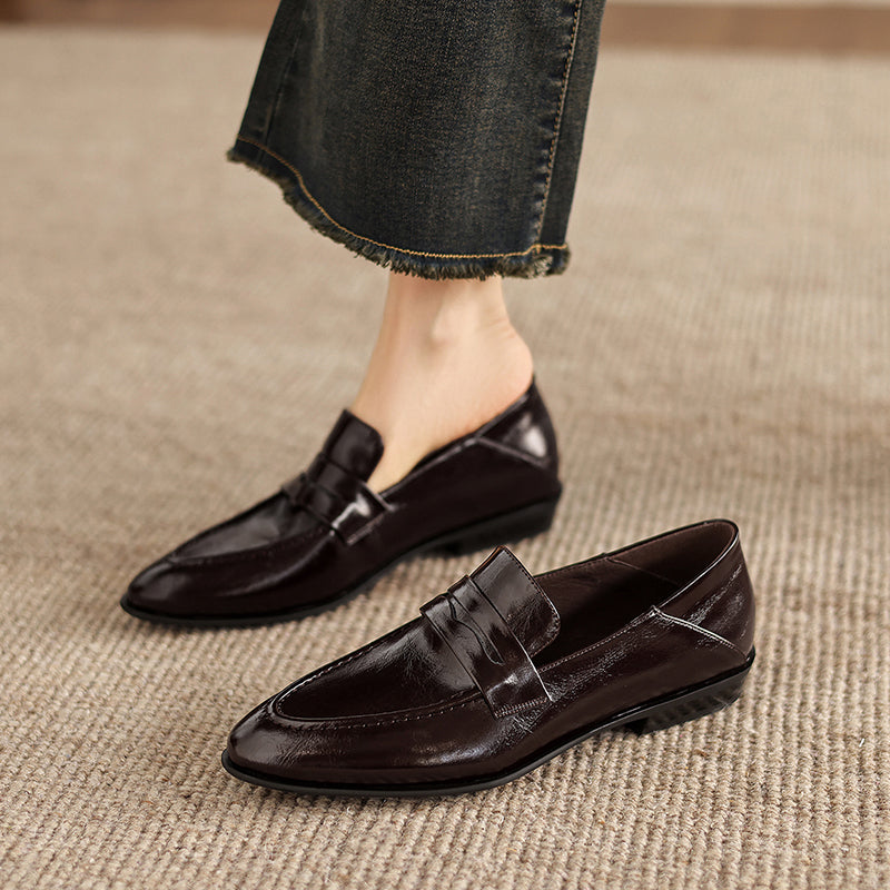 [M120] 레아 뮤즈(Lea Muse) 클래식 포인티드 가죽 로퍼 - 2cm 브라운