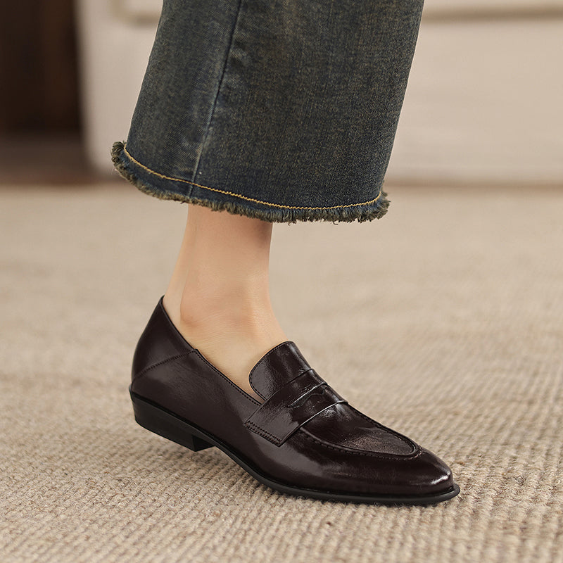 [M120] 레아 뮤즈(Lea Muse) 클래식 포인티드 가죽 로퍼 - 2cm 브라운