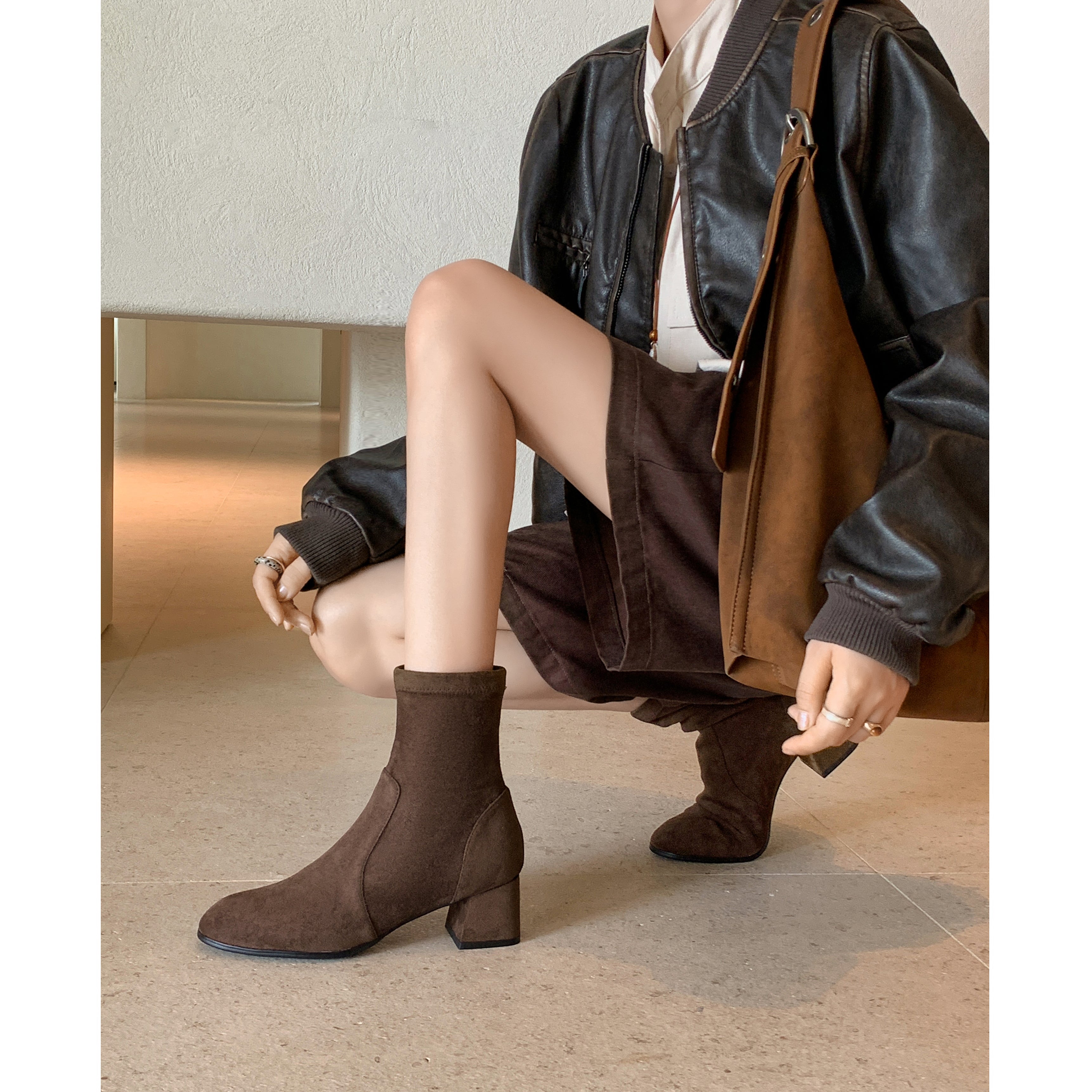 [Moloershow] 루나 라운드토 스판 5cm 삭스부츠 (33-40사이즈)