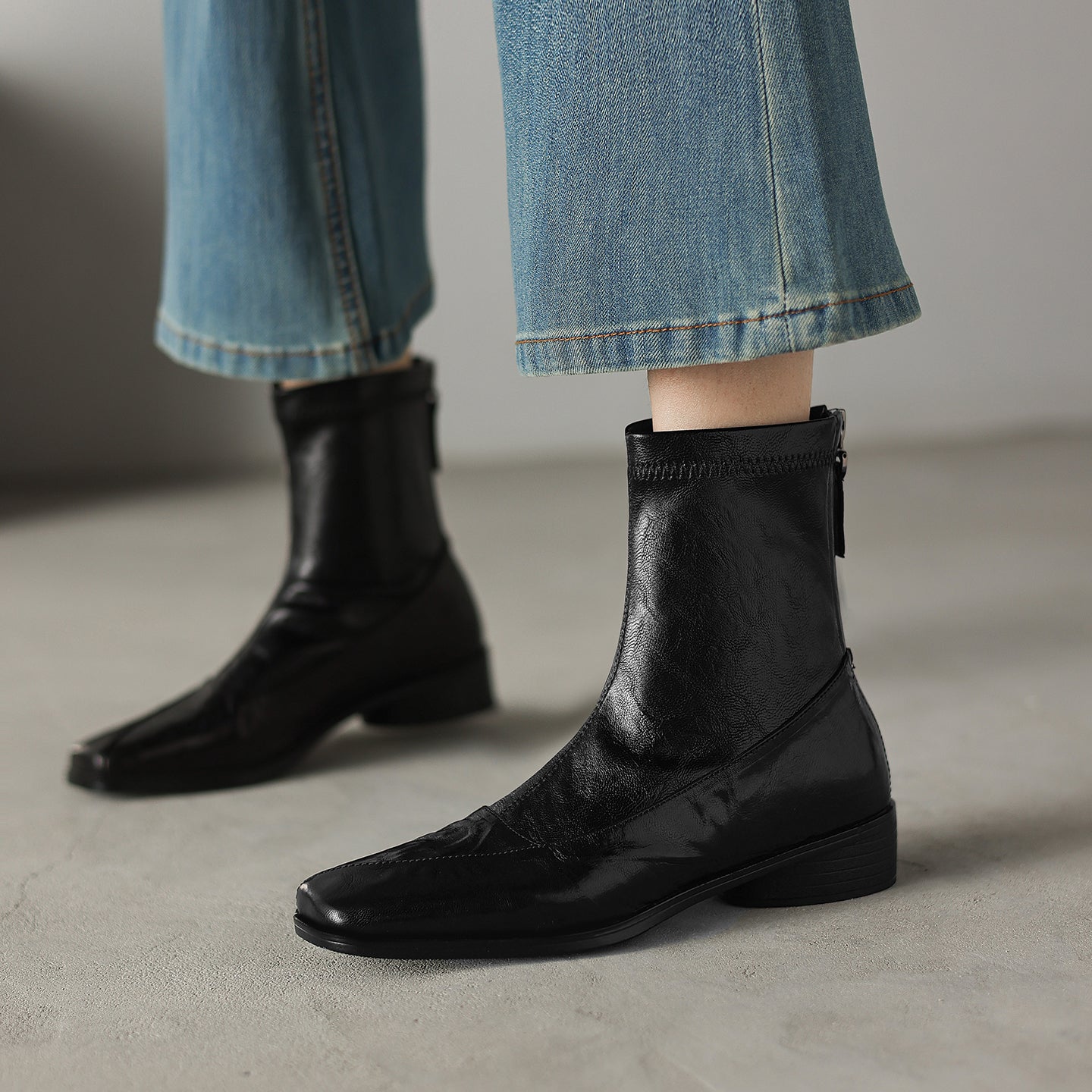 [Moloershow] 마고 리얼 양가죽 세미 스퀘어토 3cm 앵클부츠 (기본/기모)