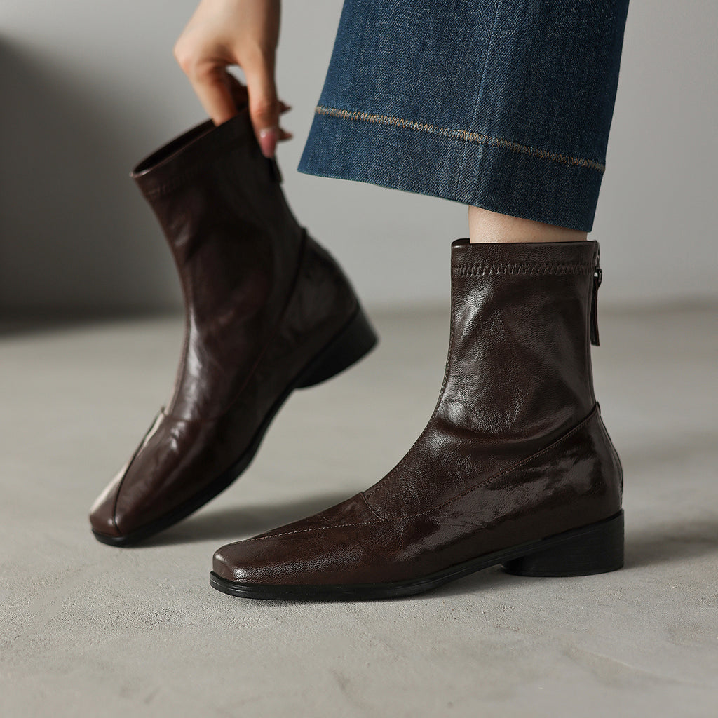 마고(The Margot) 양가죽 세미 스퀘어토 앵클부츠 (3cm) - 브라운