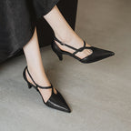 [M139] 마르벨(Marvelle) 뾰족팁 컷아웃 스트랩 미들힐 슈즈 5.5cm - 블랙