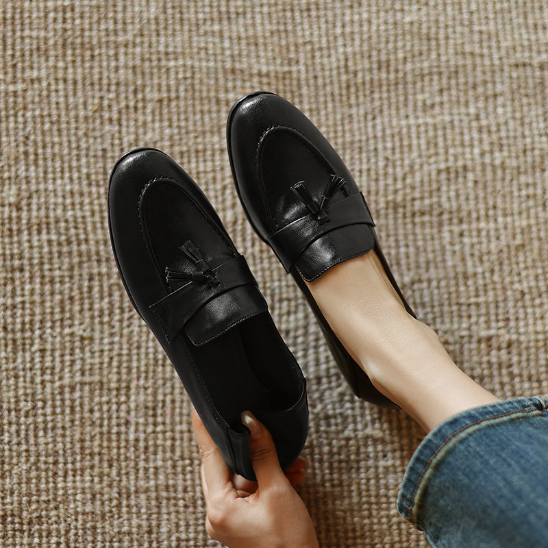 [M112] 르 오데온(Le Odeon) 클래식 태슬 소가죽 로퍼 - 블랙