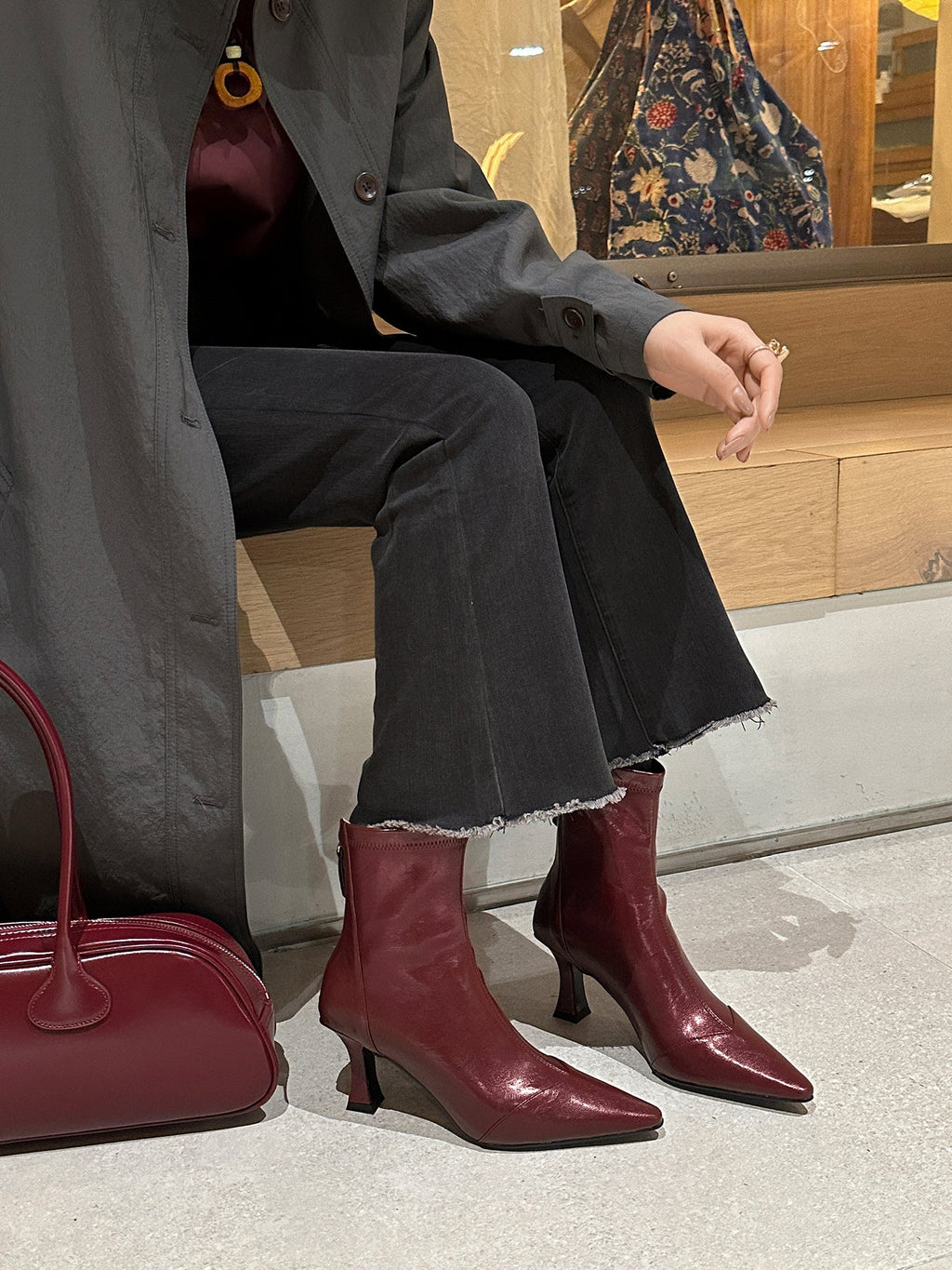 발렌티나 스틸레토 스판 앵클부츠 (7.5cm)